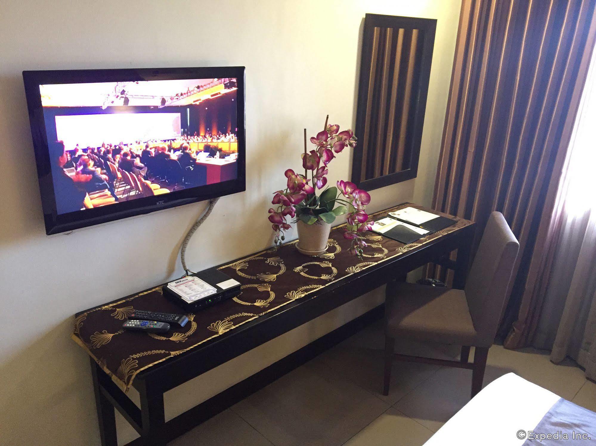 Gt Hotel Bacolod Eksteriør bilde