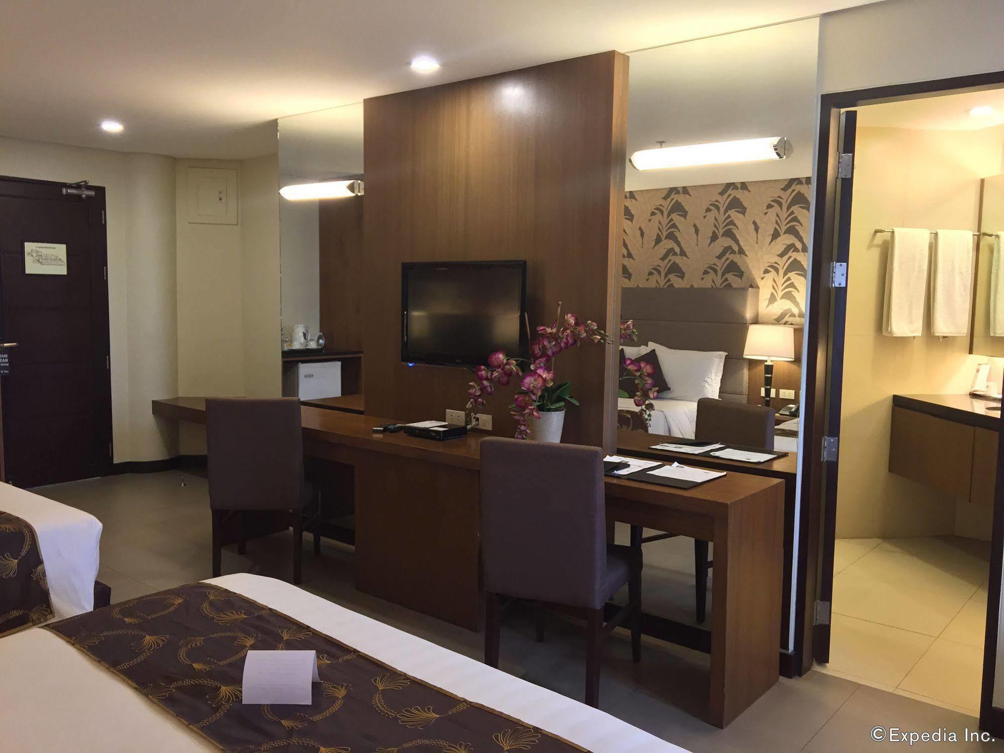 Gt Hotel Bacolod Eksteriør bilde