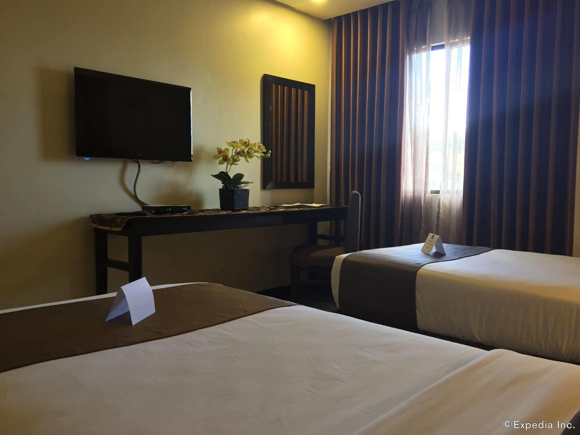 Gt Hotel Bacolod Eksteriør bilde